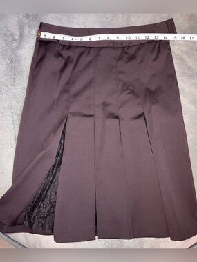 G2000 Brown Pleated Skirt With Black Lace Inserts Size 3 ‘90s/Y2K Asian Workwear